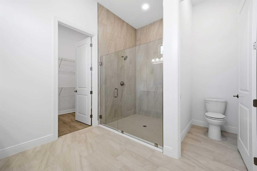 Owner's Bath