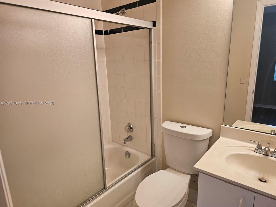 3rd room bathroom