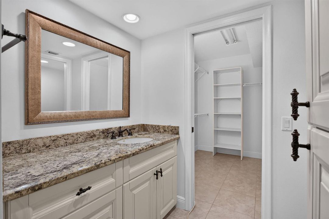 BATHROOM VANITY & CLOSET