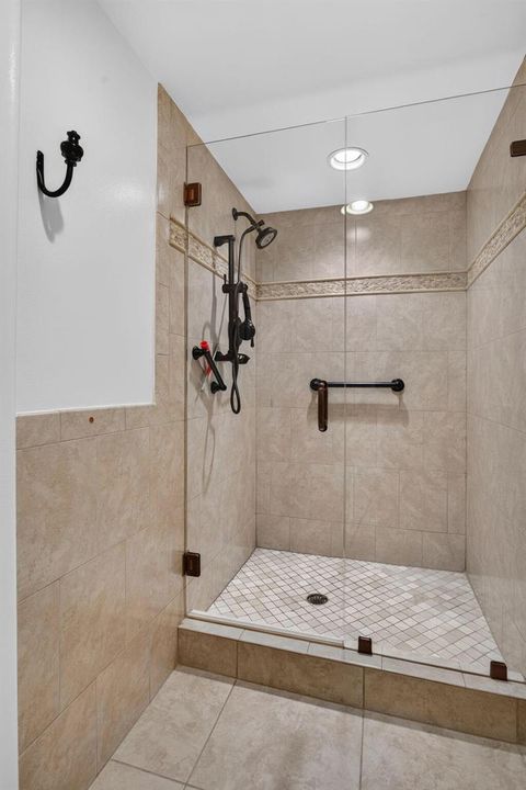 MAIN BEDROOM SHOWER