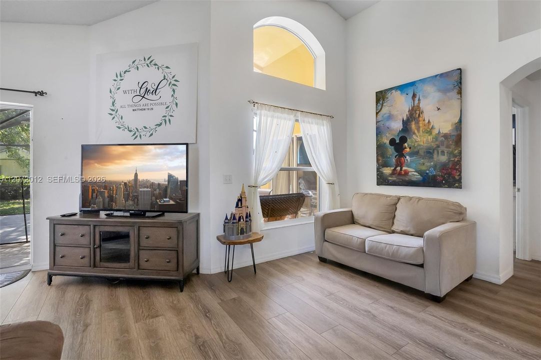 For Rent: $3,000 (4 beds, 2 baths, 0 Square Feet)