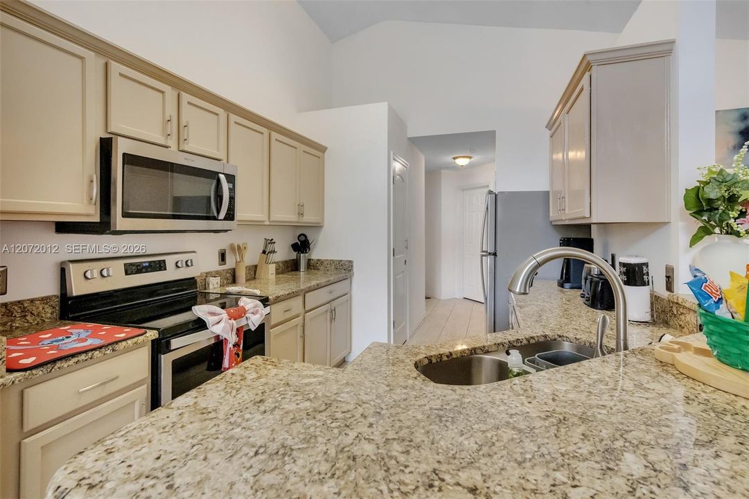For Rent: $3,000 (4 beds, 2 baths, 0 Square Feet)
