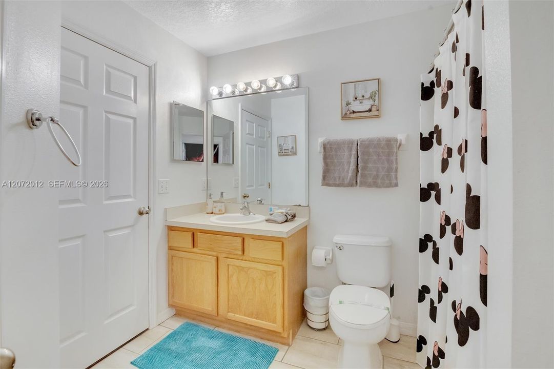 For Rent: $3,000 (4 beds, 2 baths, 0 Square Feet)