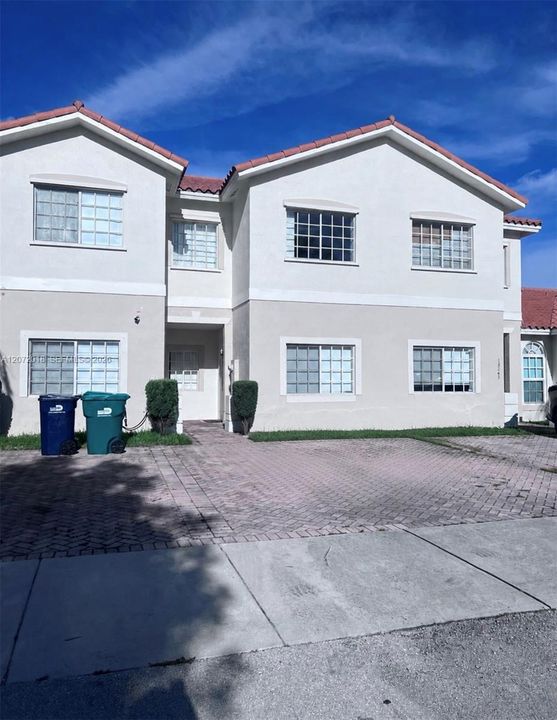 For Sale: $430,000 (3 beds, 2 baths, 1421 Square Feet)