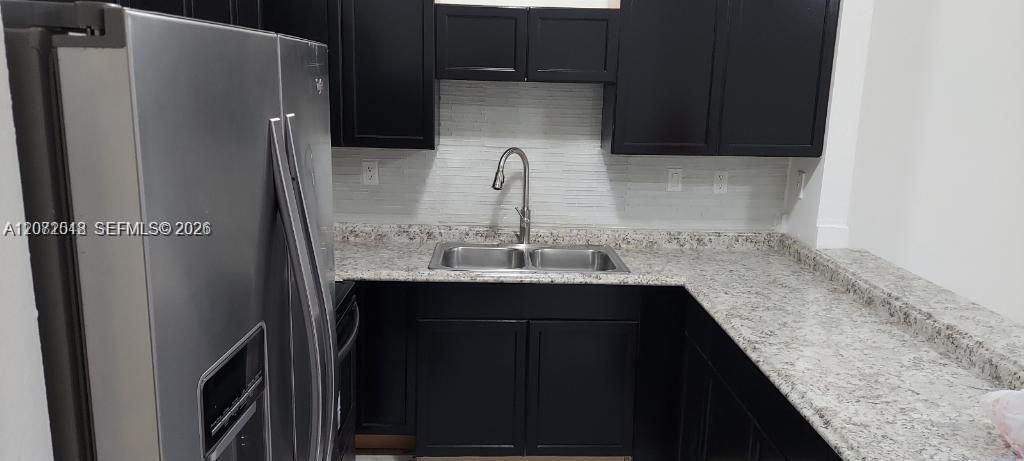 For Sale: $430,000 (3 beds, 2 baths, 1421 Square Feet)
