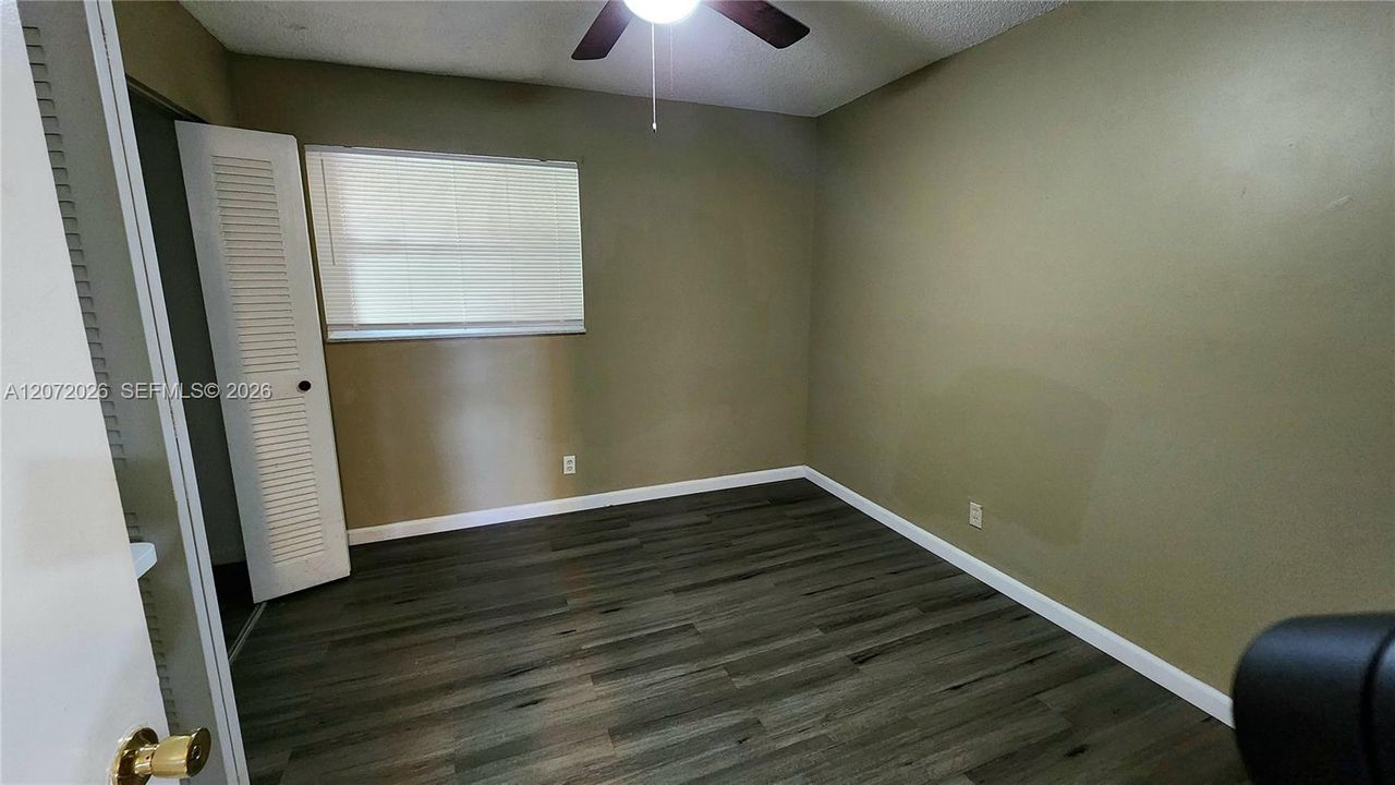 В аренду: $2,150 (2 спален, 2 ванн, 1040 Квадратных фут)