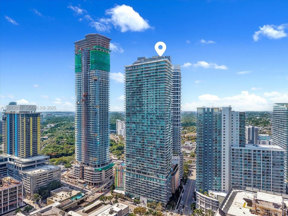 For Sale: $535,000 (1 beds, 1 baths, 570 Square Feet)