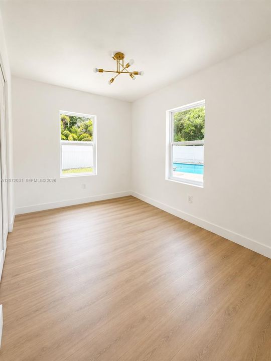 For Sale: $619,000 (3 beds, 2 baths, 1125 Square Feet)