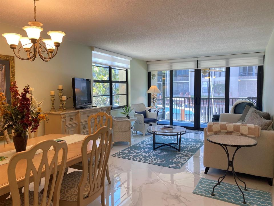Dining / Living Rooms