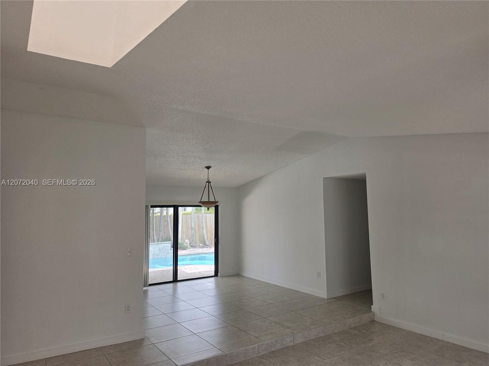 En Renta: $5,000 (3 camas, 2 baños, 1818 Pies cuadrados)