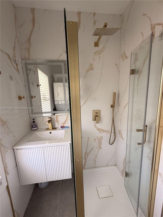 В аренду: $3,495 (4 спален, 2 ванн, 1190 Квадратных фут)