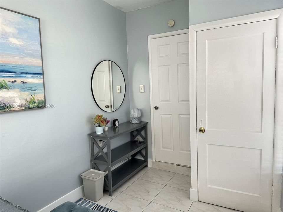 В аренду: $3,495 (4 спален, 2 ванн, 1190 Квадратных фут)