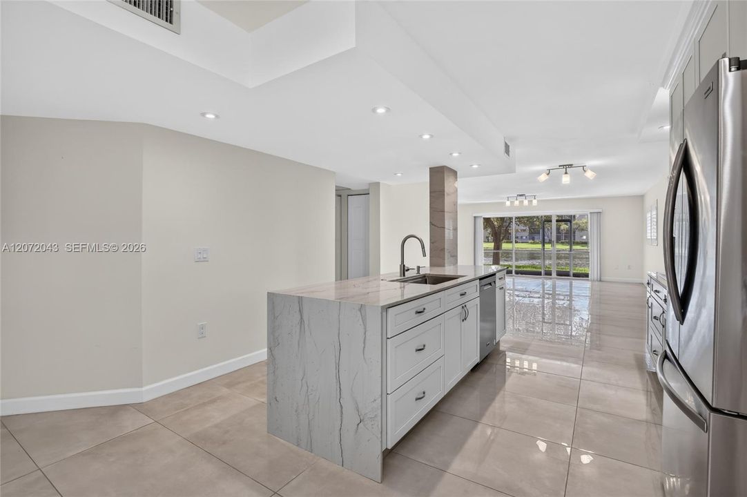 For Rent: $2,600 (2 beds, 2 baths, 1533 Square Feet)