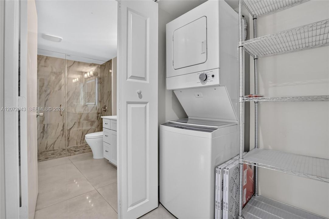 For Rent: $2,600 (2 beds, 2 baths, 1533 Square Feet)