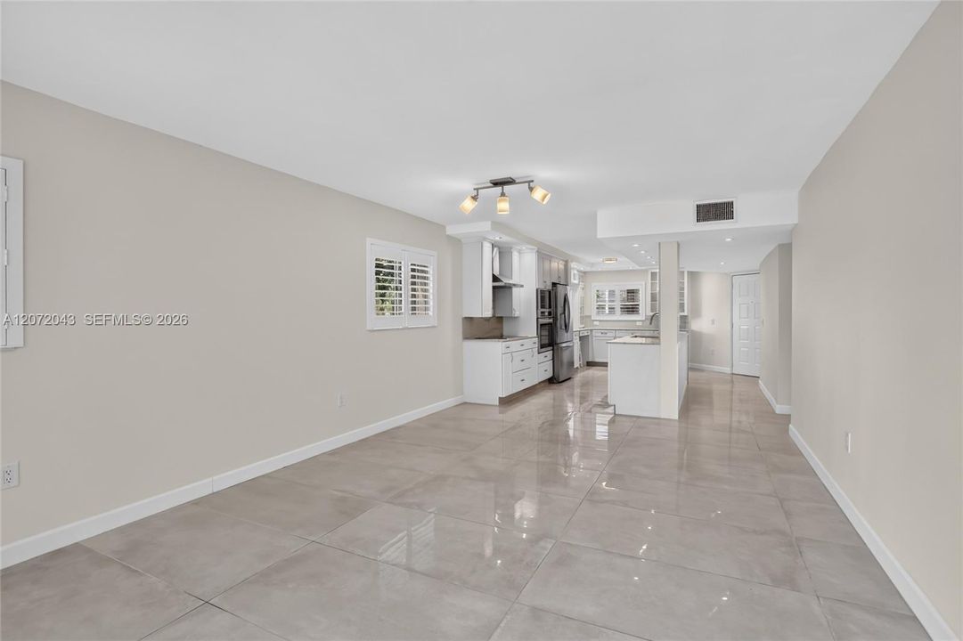 For Rent: $2,600 (2 beds, 2 baths, 1533 Square Feet)