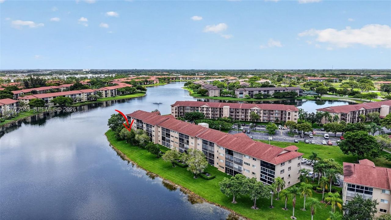 For Rent: $2,600 (2 beds, 2 baths, 1533 Square Feet)