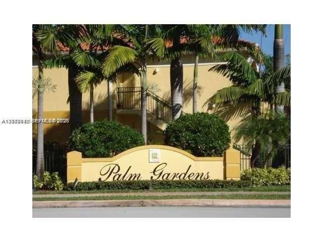 For Rent: $2,400 (2 beds, 2 baths, 870 Square Feet)