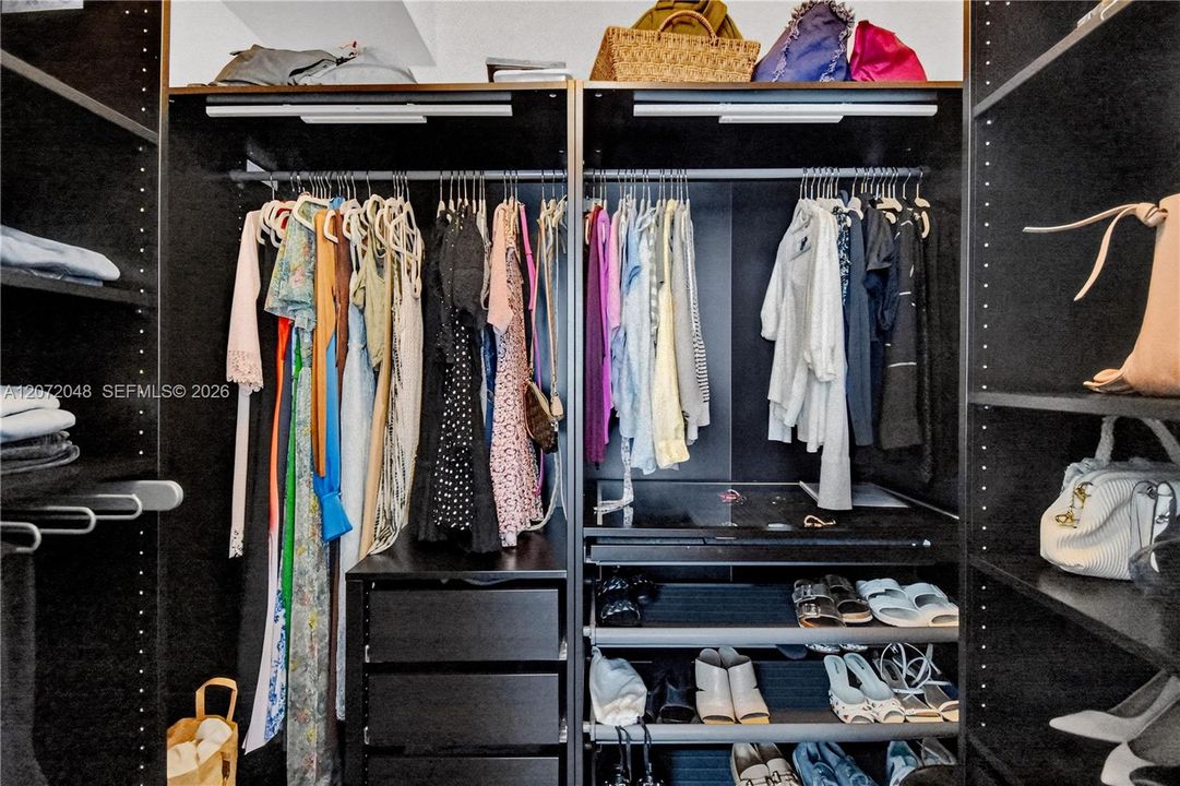 В аренду: $2,950 (1 спален, 1 ванн, 799 Квадратных фут)