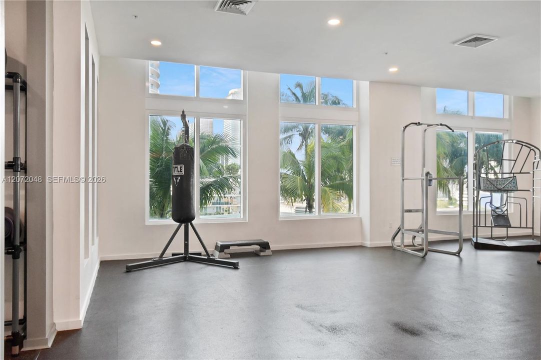 В аренду: $2,950 (1 спален, 1 ванн, 799 Квадратных фут)