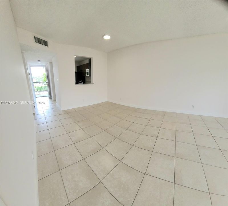 En Renta: $2,000 (2 camas, 2 baños, 832 Pies cuadrados)