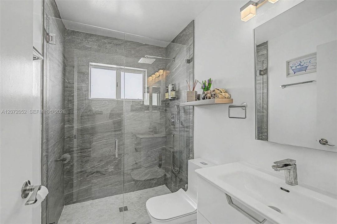 For Sale: $689,900 (3 beds, 2 baths, 1618 Square Feet)