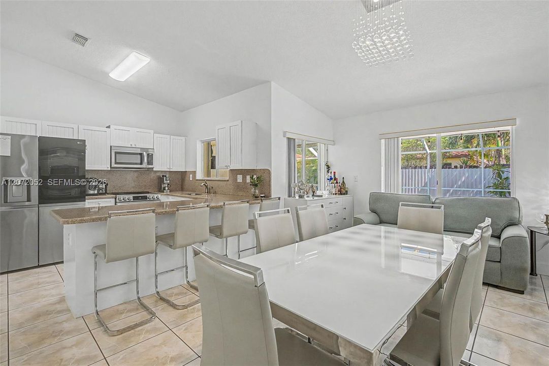 For Sale: $689,900 (3 beds, 2 baths, 1618 Square Feet)