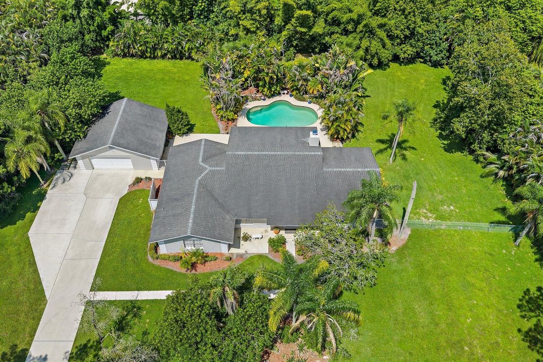 PRIME PBCE LOCATION!