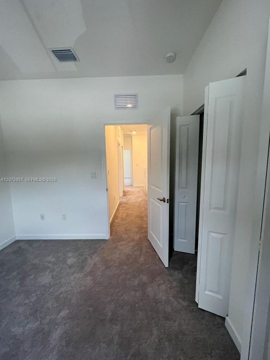 For Rent: $2,925 (3 beds, 2 baths, 1587 Square Feet)