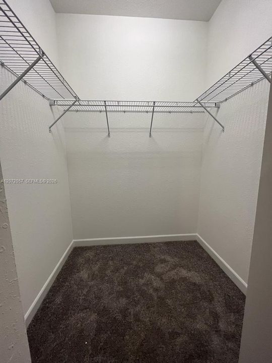 For Rent: $2,925 (3 beds, 2 baths, 1587 Square Feet)