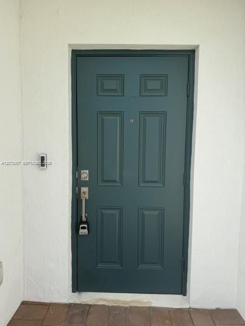For Rent: $2,925 (3 beds, 2 baths, 1587 Square Feet)