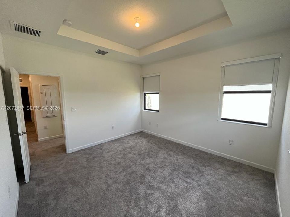For Rent: $2,925 (3 beds, 2 baths, 1587 Square Feet)