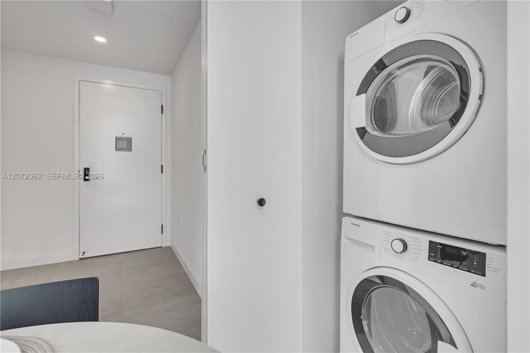 En Renta: $2,950 (0 camas, 1 baños, 412 Pies cuadrados)