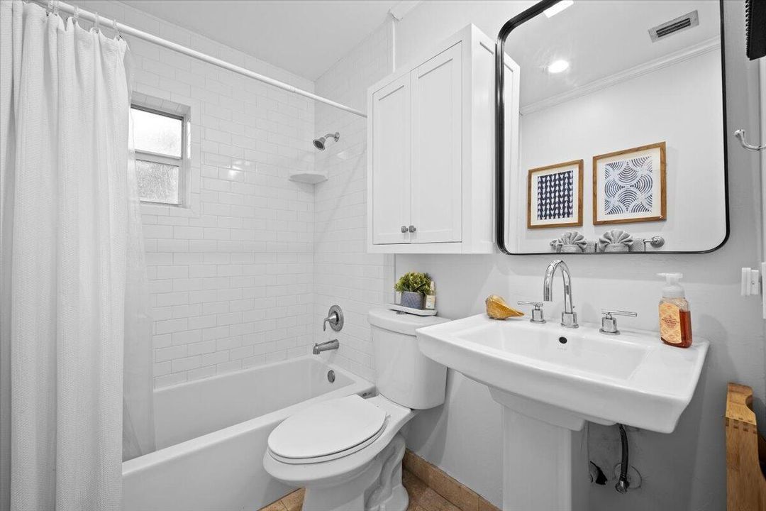 Guest Bathroom