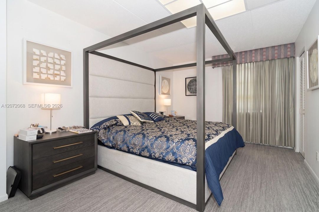 For Sale: $789,000 (2 beds, 2 baths, 1460 Square Feet)