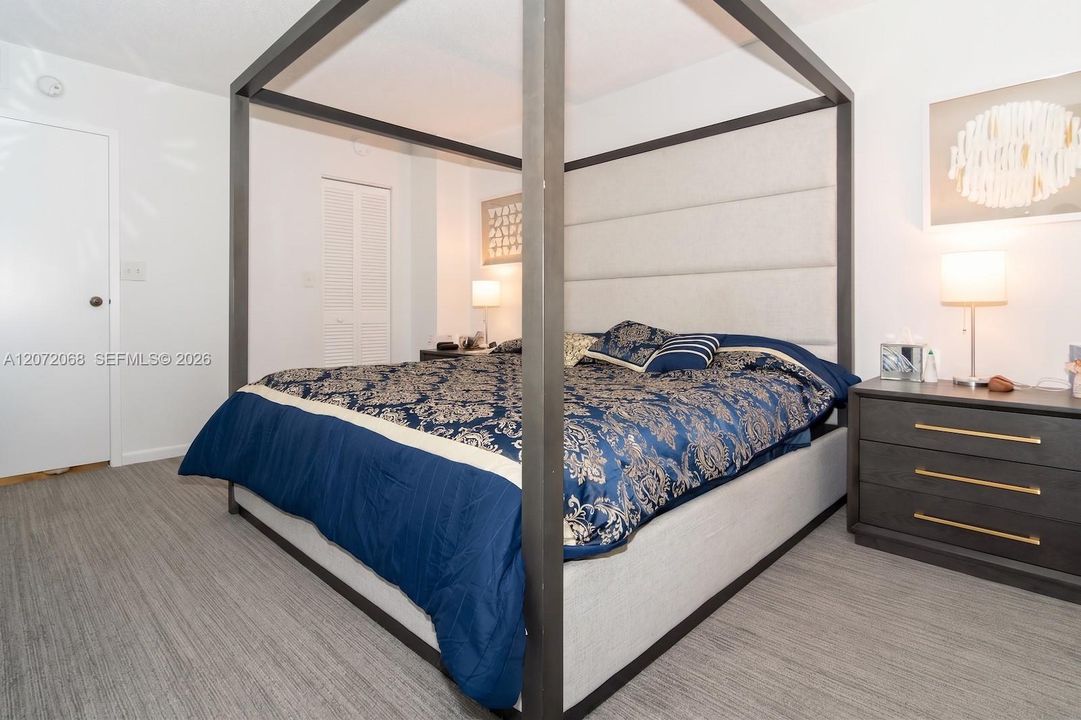 For Sale: $789,000 (2 beds, 2 baths, 1460 Square Feet)