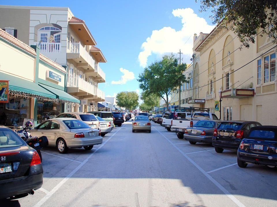 Stuart downtown shops