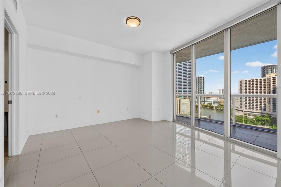 For Rent: $6,000 (2 beds, 2 baths, 1269 Square Feet)