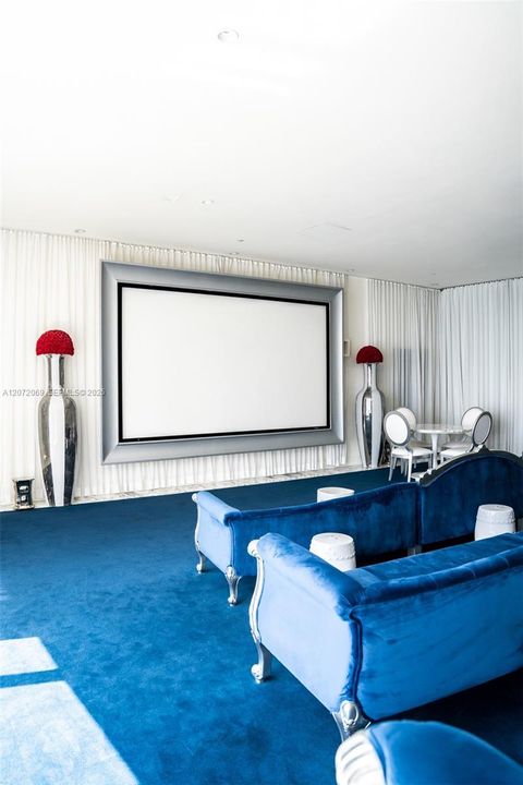 For Rent: $6,000 (2 beds, 2 baths, 1269 Square Feet)