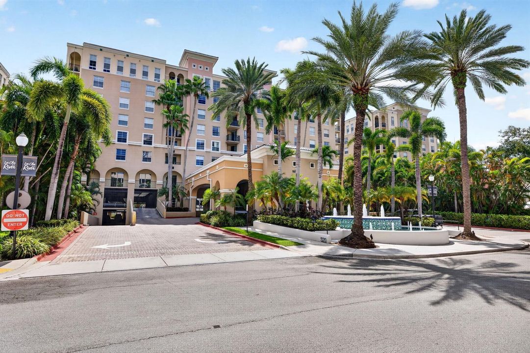 1-web-or-mls-699A8146