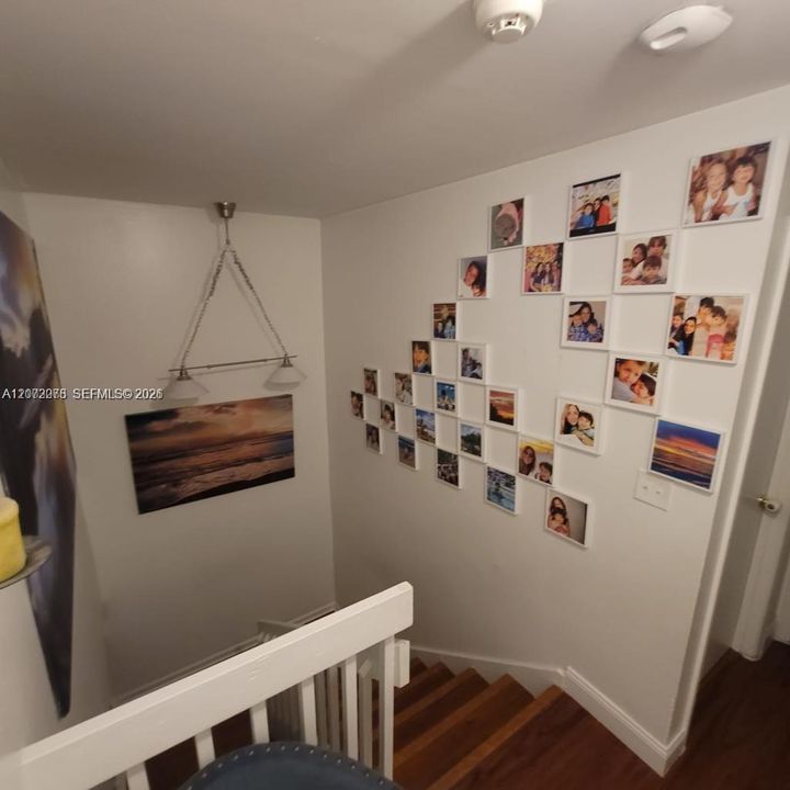 En Venta: $480,000 (3 camas, 2 baños, 1587 Pies cuadrados)