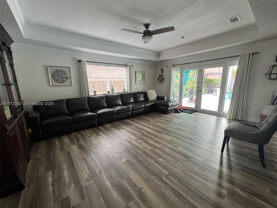 For Rent: $4,500 (4 beds, 3 baths, 2603 Square Feet)