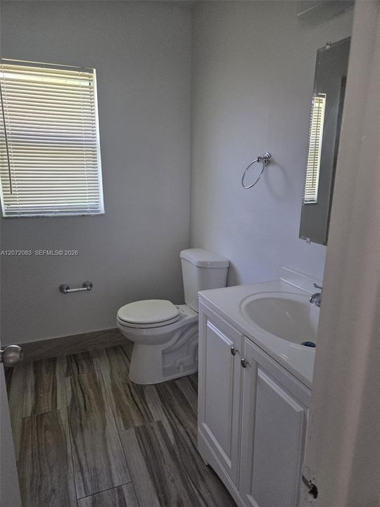 For Sale: $295,000 (3 beds, 2 baths, 1144 Square Feet)