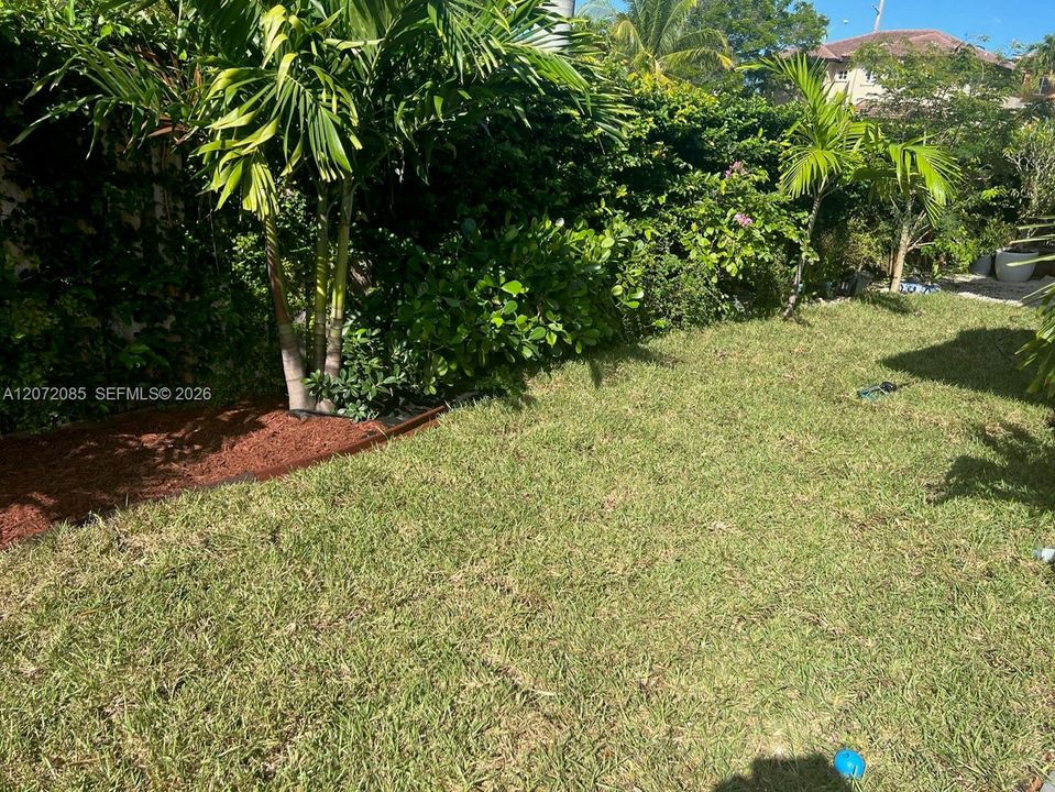 En Venta: $750,000 (4 camas, 3 baños, 2603 Pies cuadrados)