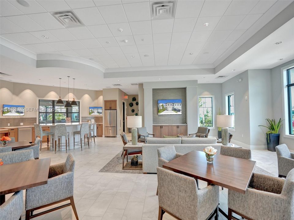 For Sale: $619,000 (3 beds, 2 baths, 1774 Square Feet)