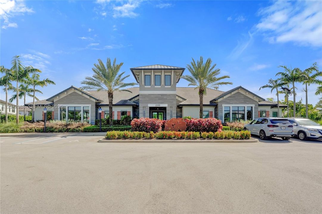 For Sale: $619,000 (3 beds, 2 baths, 1774 Square Feet)
