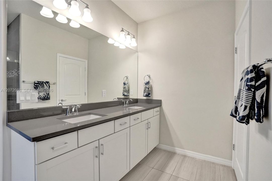 For Sale: $619,000 (3 beds, 2 baths, 1774 Square Feet)