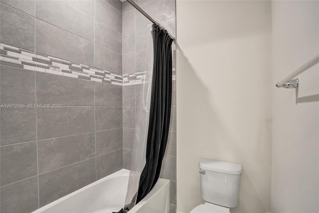 For Sale: $619,000 (3 beds, 2 baths, 1774 Square Feet)
