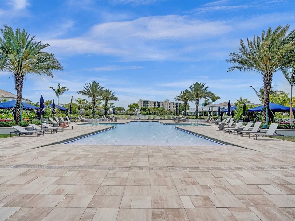 For Sale: $619,000 (3 beds, 2 baths, 1774 Square Feet)