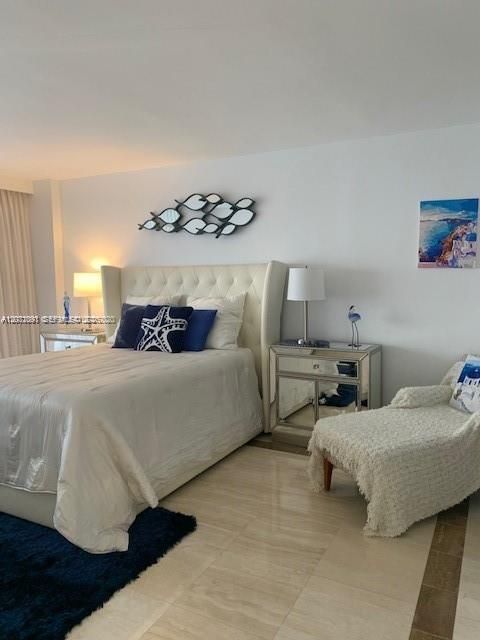 For Rent: $3,350 (1 beds, 1 baths, 962 Square Feet)