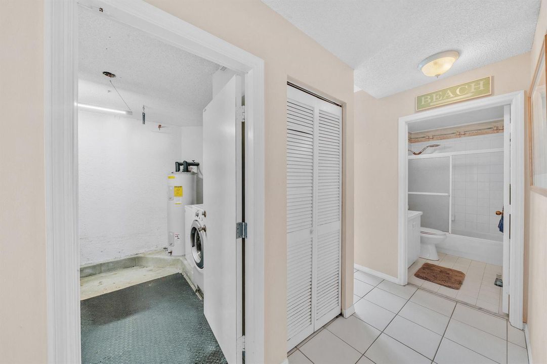 20 Garage+Laundry